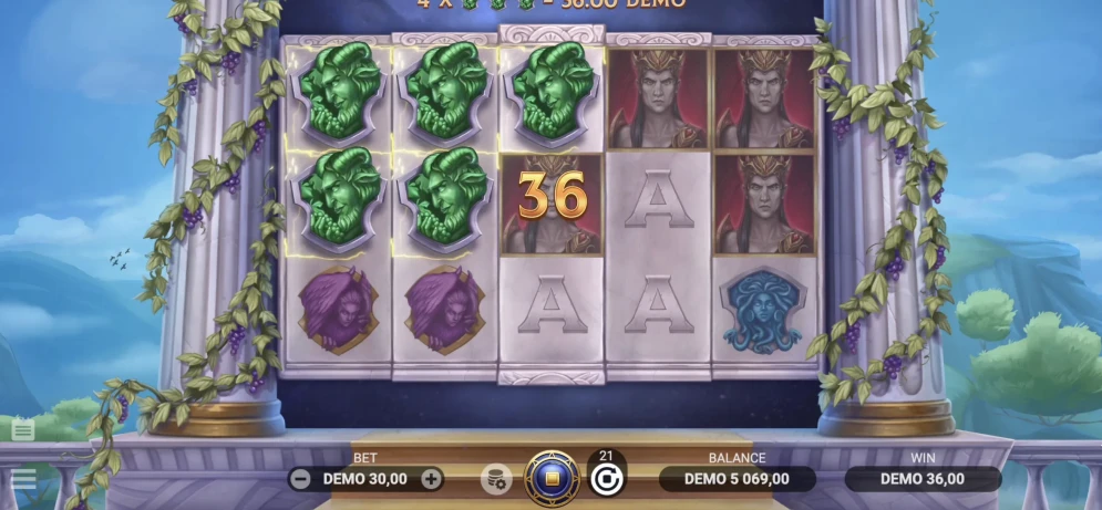 Temple of Squeaks Slot